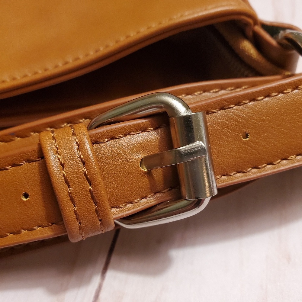 Make a Statement Handbag! - Picture 4 of 7